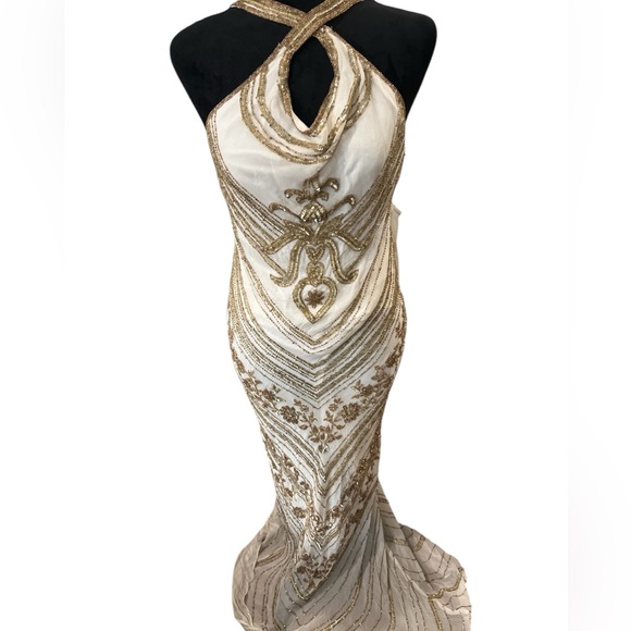 I ssue vintage beaded silk gown‎ - Picture 1 of 6